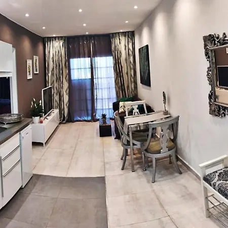 דירה 2 Bedroom Bright Tenerife קוסטה דל סילנסיו
