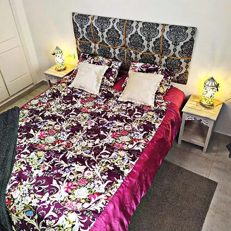 2 Bedroom Bright Tenerife דירה *